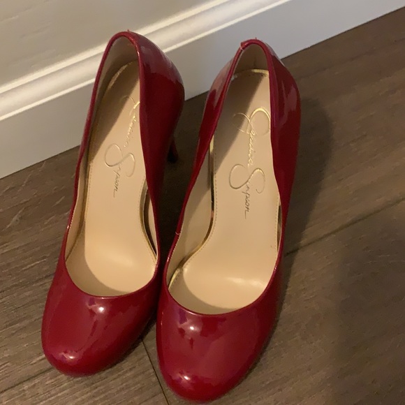 Red Heels - Picture 2 of 6